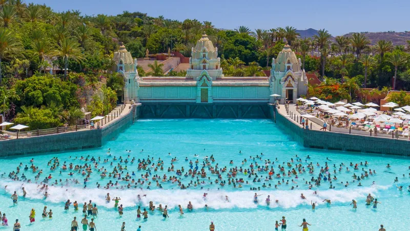 Wave Palace / Siam Park